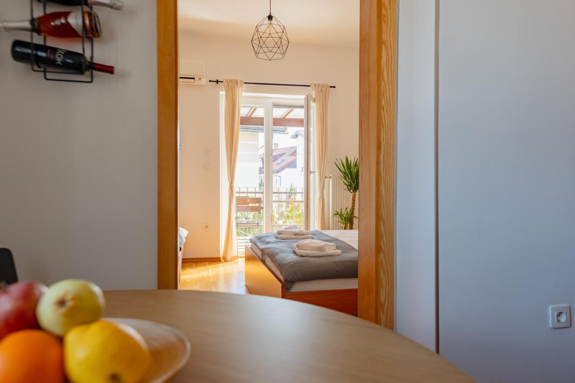 Vila Klara Apartments Λιουμπλιάνα Εξωτερικό φωτογραφία