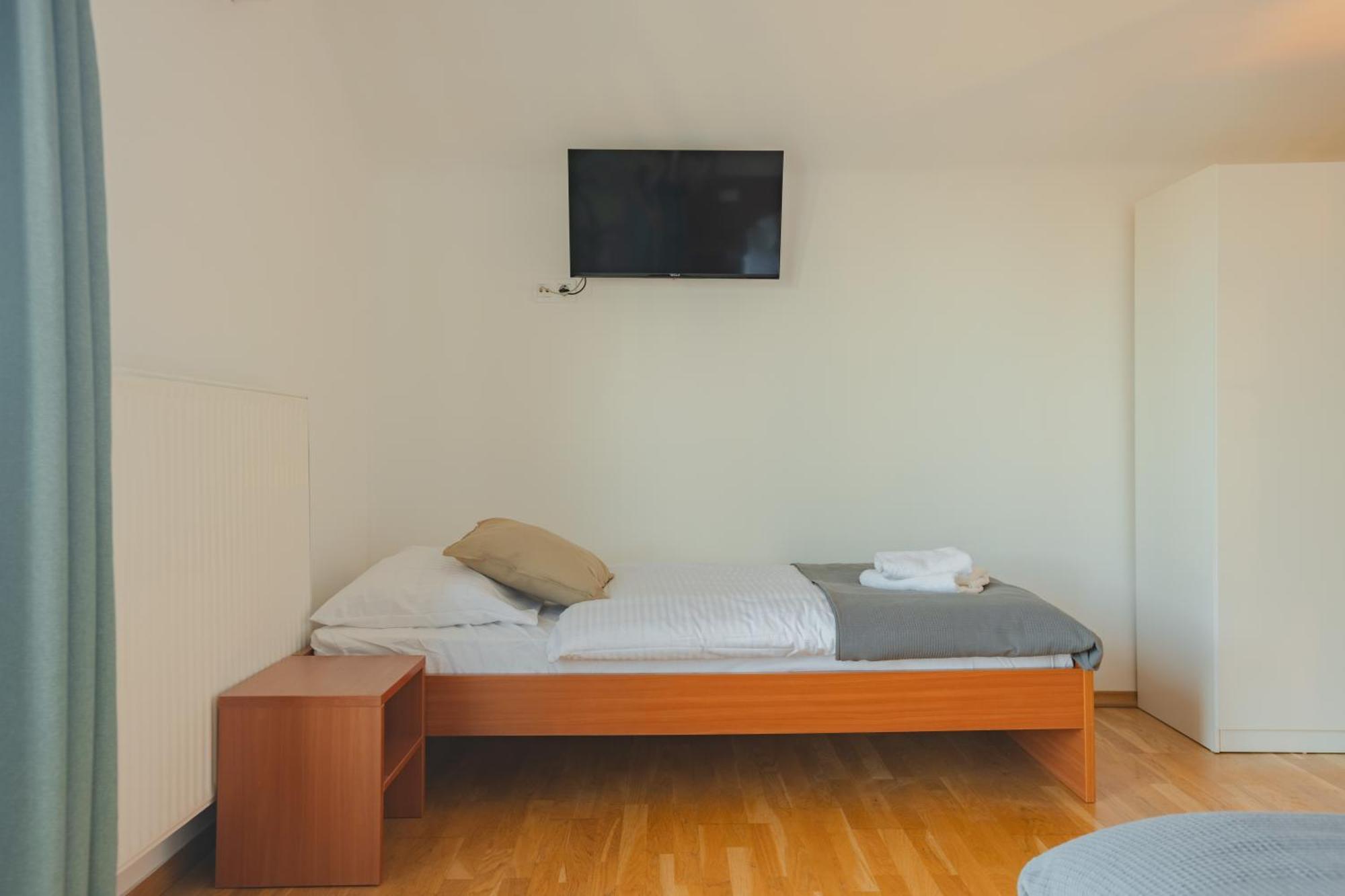 Vila Klara Apartments Λιουμπλιάνα Εξωτερικό φωτογραφία