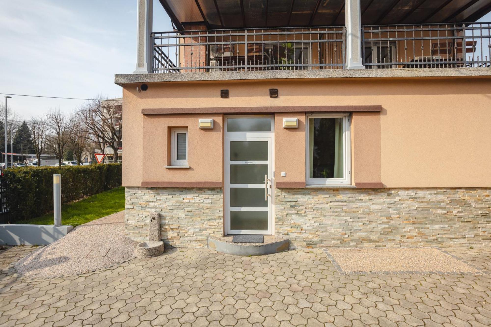 Vila Klara Apartments Λιουμπλιάνα Εξωτερικό φωτογραφία